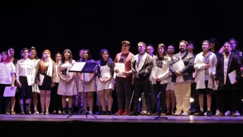 Exitosa presentación de Coro Escuela BAJ RM en CEINA