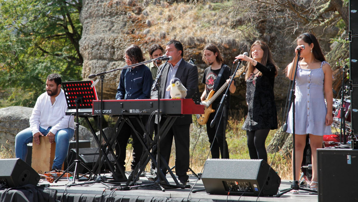 Balmaceda Arte Joven y Fundación IDAVA preparan la primera sala de ensayo de música para personas con discapacidad visual en Chile