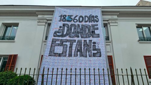 Balmaceda Arte Joven y el INDH conmemoraron el Día Internacional de las y los Detenidos Desaparecidos