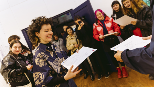 Segundo ciclo de talleres concluye con éxito en la sede Metropolitana de Balmaceda Arte Joven